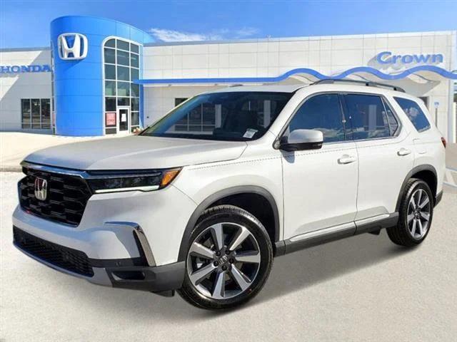 new 2025 Honda Pilot car, priced at $50,080