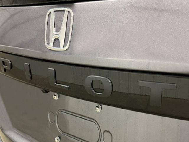 new 2025 Honda Pilot car, priced at $47,725