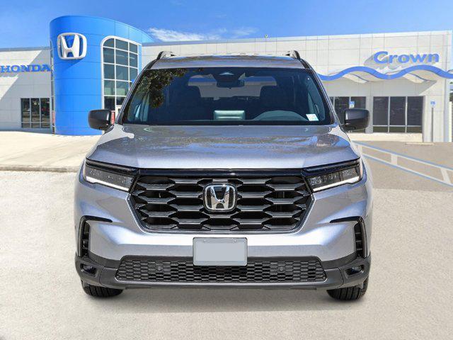 new 2025 Honda Pilot car, priced at $41,047