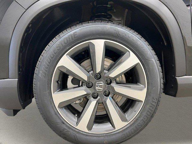 new 2025 Honda Pilot car, priced at $55,459