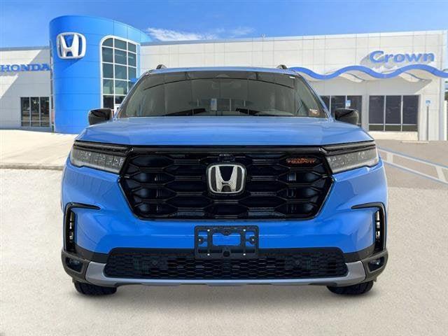 new 2025 Honda Pilot car, priced at $51,250