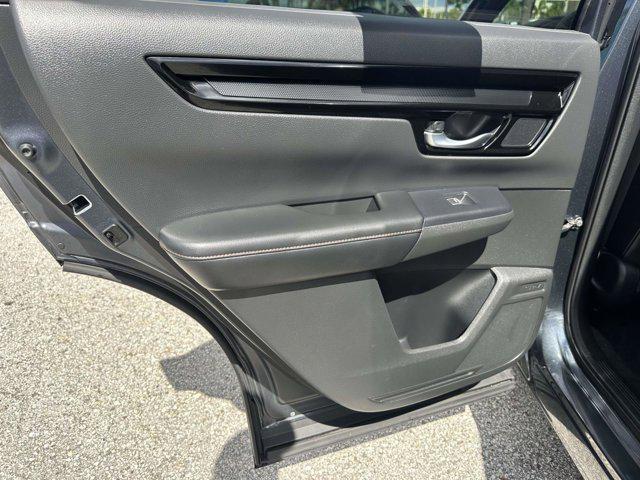 used 2023 Honda CR-V Hybrid car, priced at $28,800