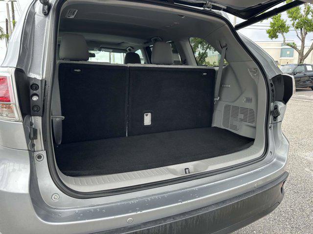 used 2015 Toyota Highlander car, priced at $18,000