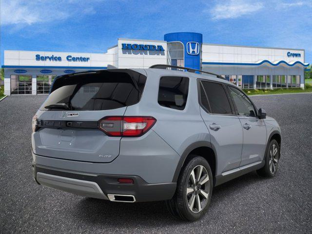 new 2025 Honda Pilot car, priced at $55,729