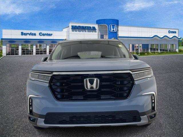 new 2025 Honda Pilot car, priced at $55,729