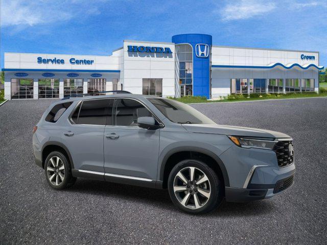 new 2025 Honda Pilot car, priced at $55,729