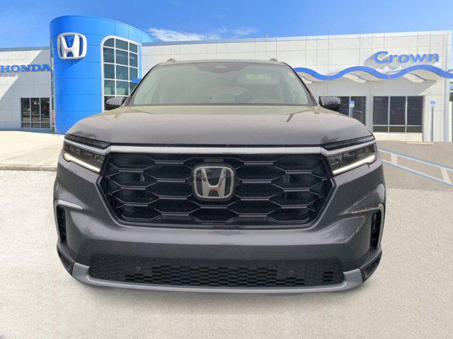 new 2025 Honda Pilot car, priced at $47,120