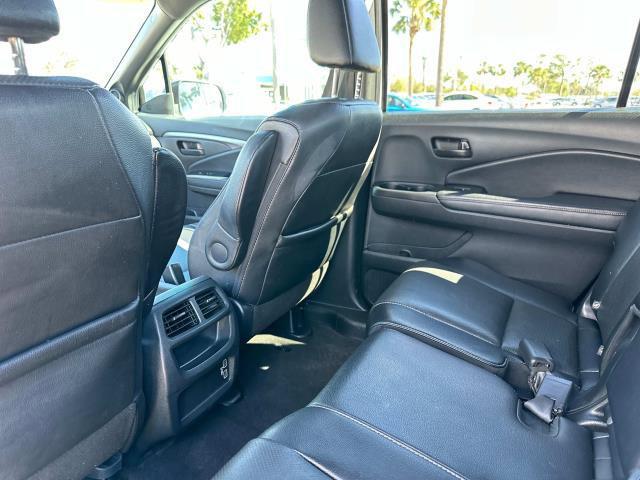 used 2022 Honda Passport car, priced at $23,000