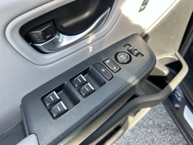 used 2025 Honda Pilot car, priced at $38,990