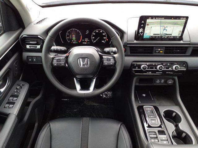 new 2025 Honda Pilot car, priced at $47,719
