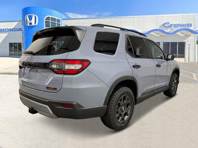 new 2025 Honda Pilot car, priced at $49,608
