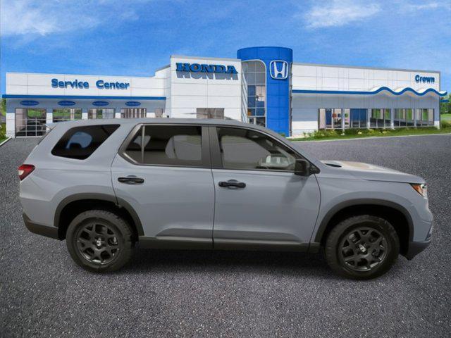 new 2025 Honda Pilot car, priced at $49,608