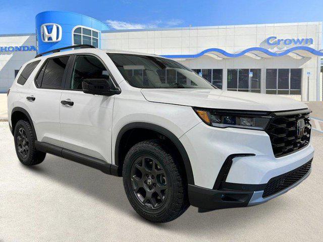 new 2025 Honda Pilot car, priced at $50,002