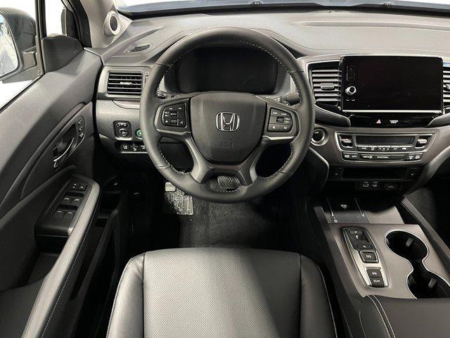 new 2025 Honda Ridgeline car, priced at $44,428