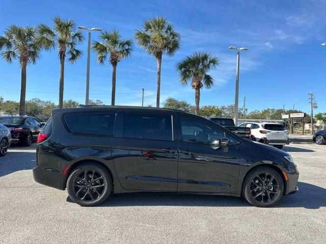 used 2021 Chrysler Pacifica car, priced at $28,000