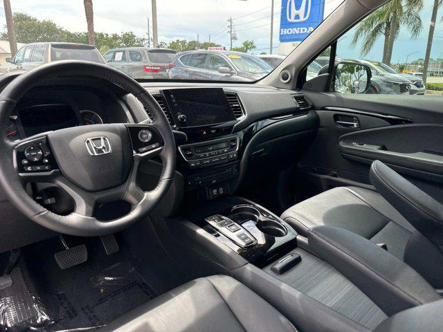 used 2022 Honda Pilot car, priced at $37,000