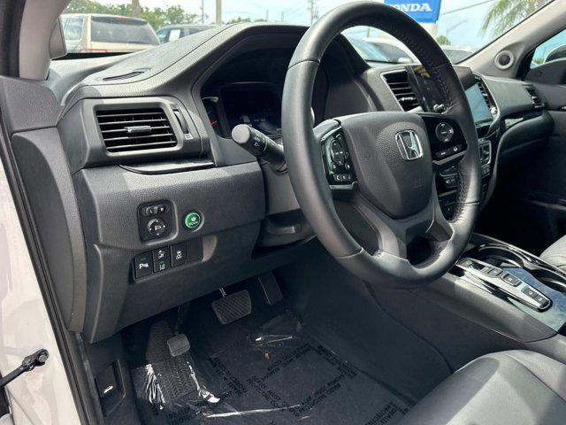 used 2022 Honda Pilot car, priced at $37,000