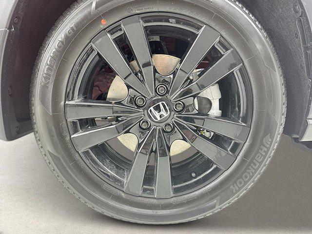 new 2026 Honda HR-V car, priced at $29,333