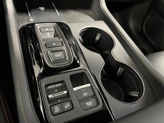 new 2025 Honda Pilot car, priced at $49,561
