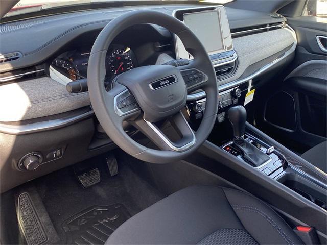 new 2025 Jeep Compass car, priced at $28,585