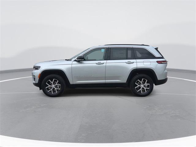 new 2024 Jeep Grand Cherokee car, priced at $51,305