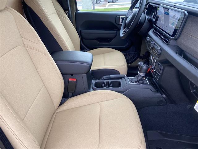 new 2025 Jeep Wrangler car, priced at $58,637