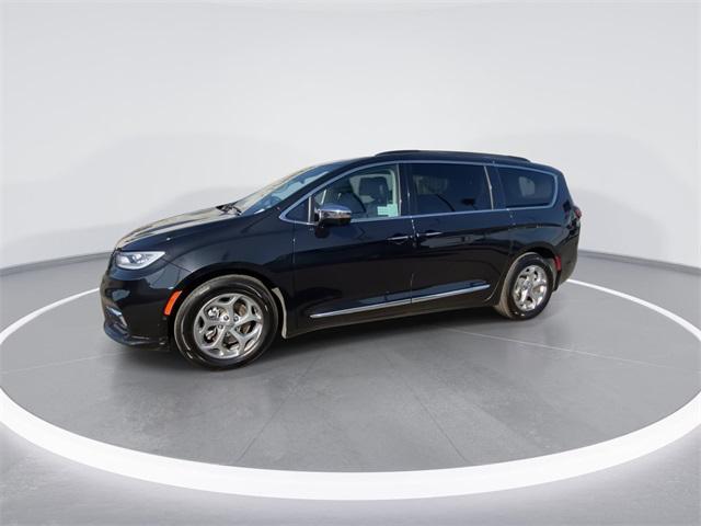 used 2022 Chrysler Pacifica car, priced at $24,677