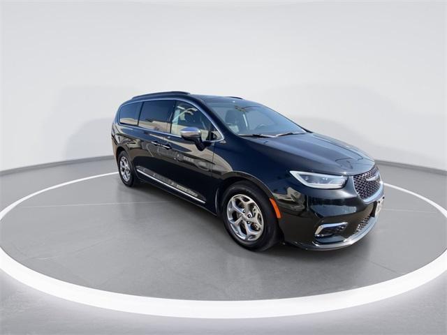 used 2022 Chrysler Pacifica car, priced at $24,677