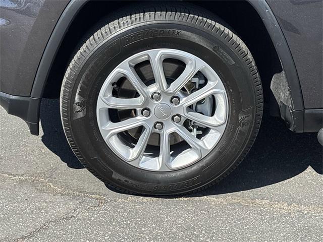 used 2021 Jeep Grand Cherokee car, priced at $26,736