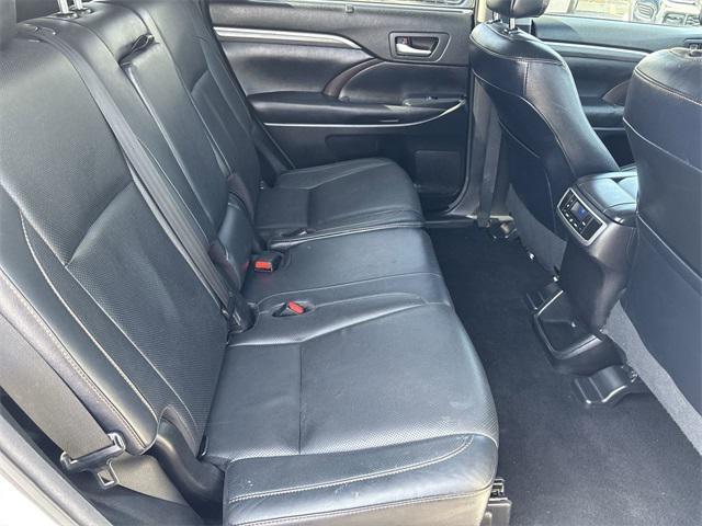 used 2017 Toyota Highlander car, priced at $25,990