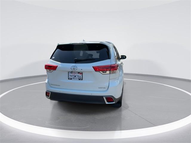 used 2017 Toyota Highlander car, priced at $25,990