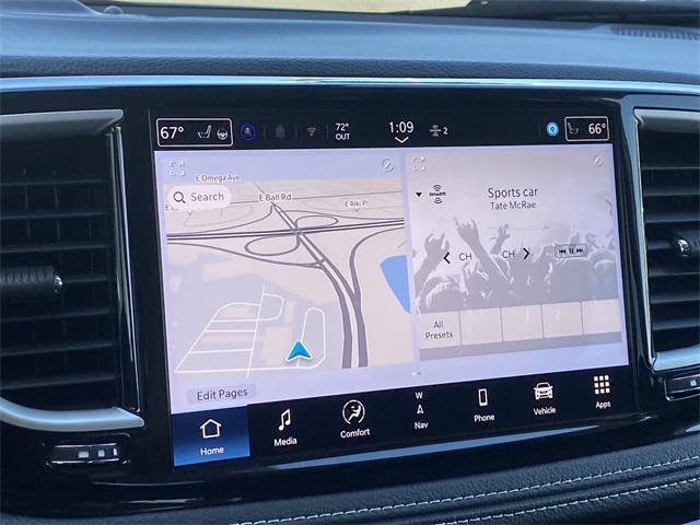 new 2024 Chrysler Pacifica Hybrid car, priced at $52,750