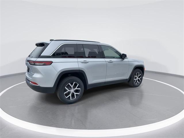 new 2024 Jeep Grand Cherokee car, priced at $57,305