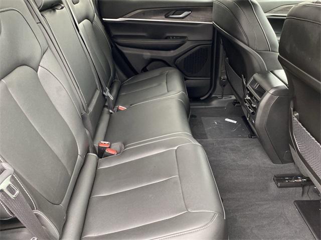 new 2024 Jeep Grand Cherokee car, priced at $57,305