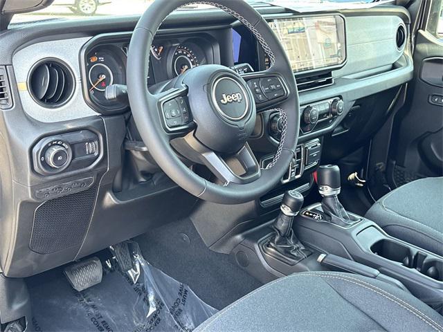 new 2025 Jeep Wrangler car, priced at $44,086