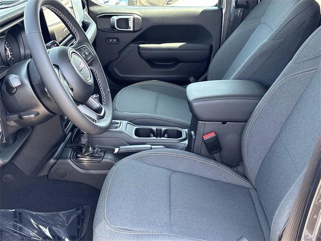 new 2025 Jeep Wrangler car, priced at $44,086