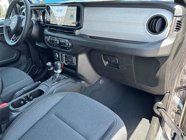 new 2025 Jeep Wrangler car, priced at $44,086
