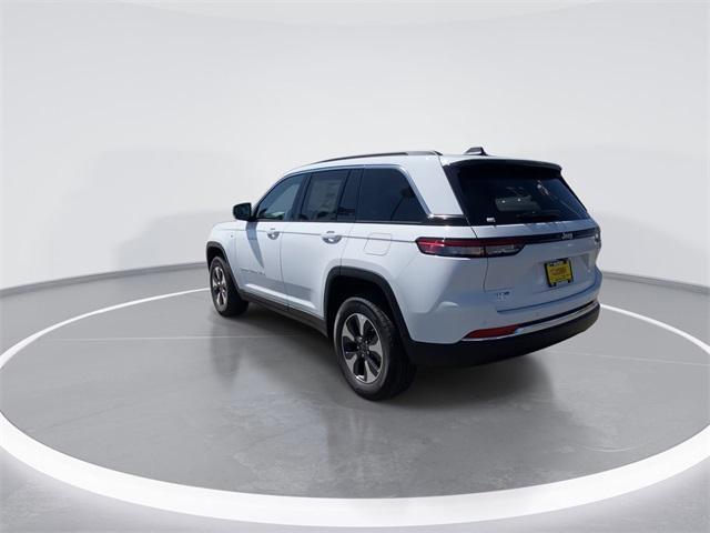 new 2024 Jeep Grand Cherokee car, priced at $54,385