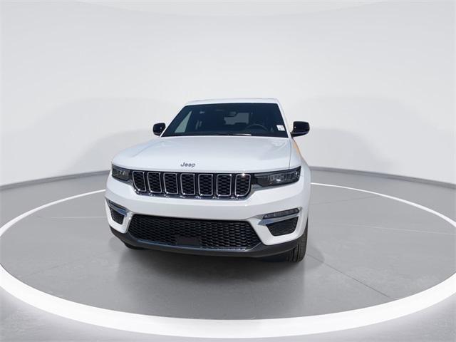 new 2024 Jeep Grand Cherokee car, priced at $54,385