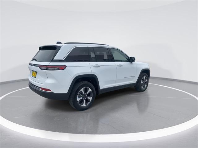new 2024 Jeep Grand Cherokee car, priced at $54,385