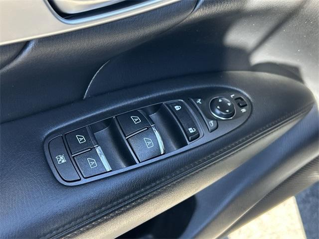 used 2012 INFINITI M35h car, priced at $14,990