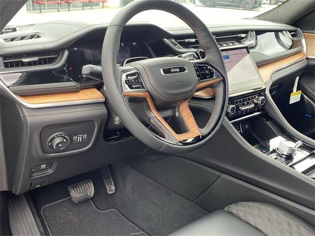 new 2025 Jeep Grand Cherokee car, priced at $69,449