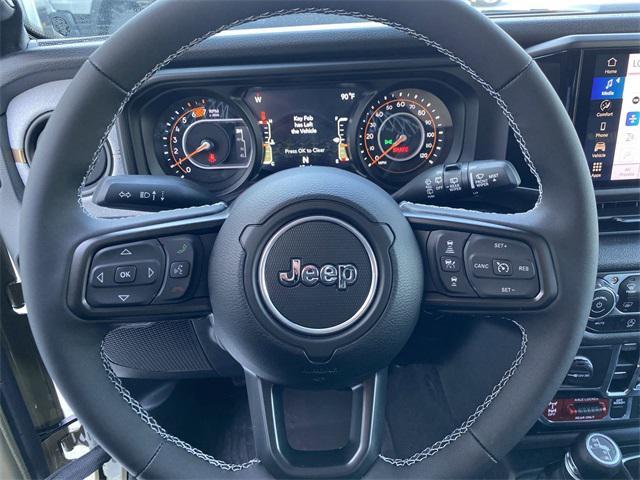 new 2025 Jeep Wrangler car, priced at $52,220