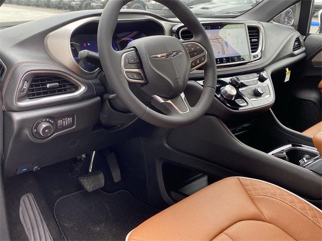 new 2025 Chrysler Pacifica car, priced at $62,275