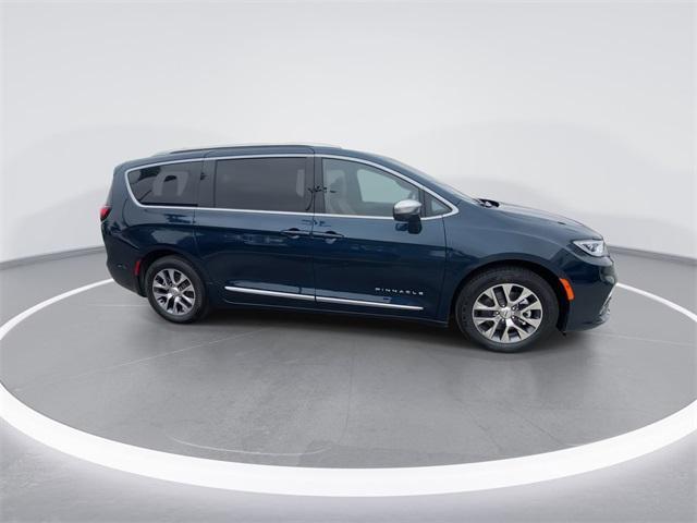 new 2025 Chrysler Pacifica car, priced at $62,275