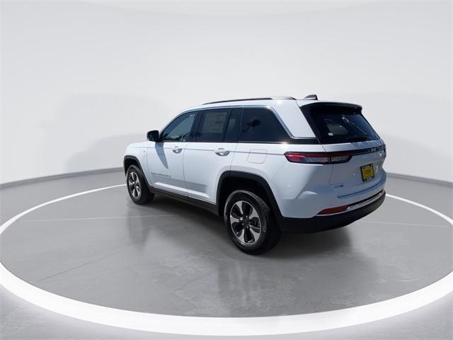 new 2024 Jeep Grand Cherokee car, priced at $54,385