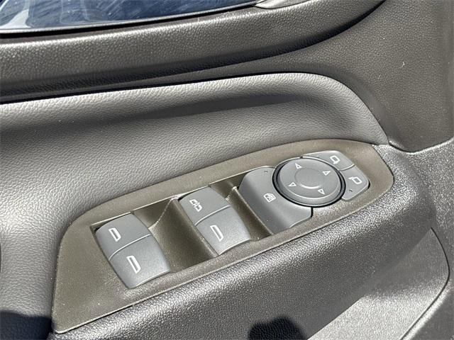 used 2023 Chevrolet Equinox car, priced at $21,990