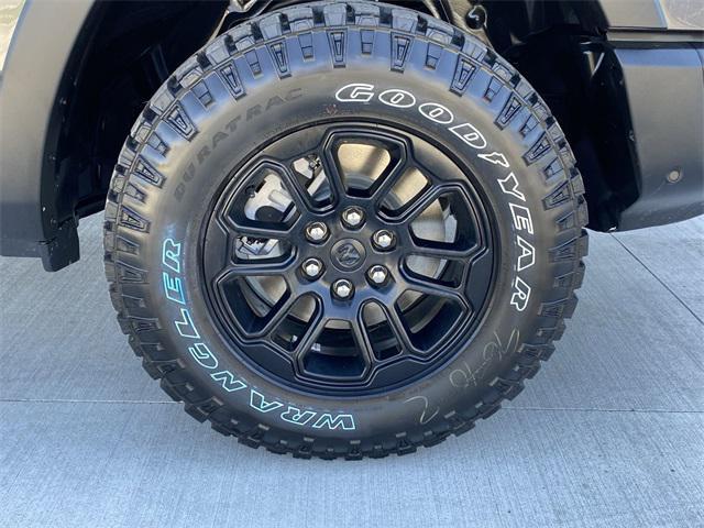 new 2025 Ram 1500 car, priced at $59,794