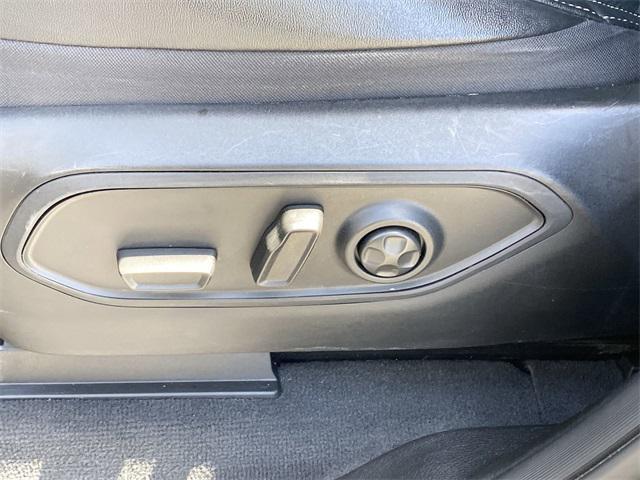 used 2022 Jeep Grand Cherokee car, priced at $32,377