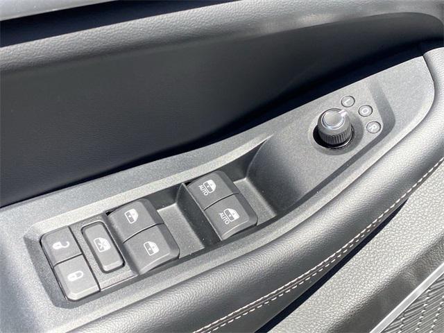 used 2022 Jeep Grand Cherokee car, priced at $32,377